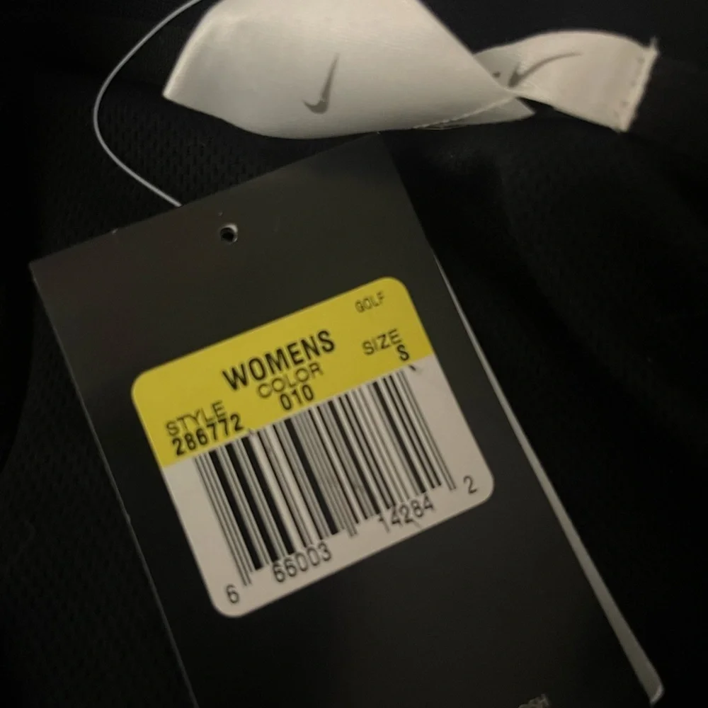 Nike Black Dri-FIT Trump Golf Shirt - Picture 4 of 4